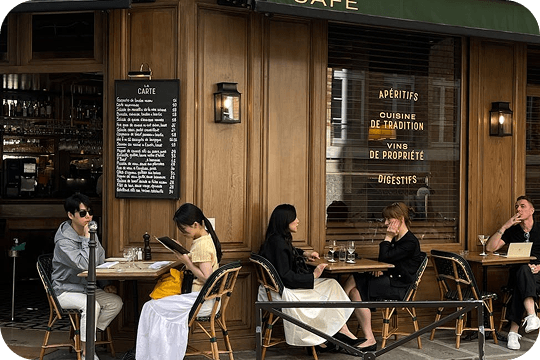 Cozy Parisian café
